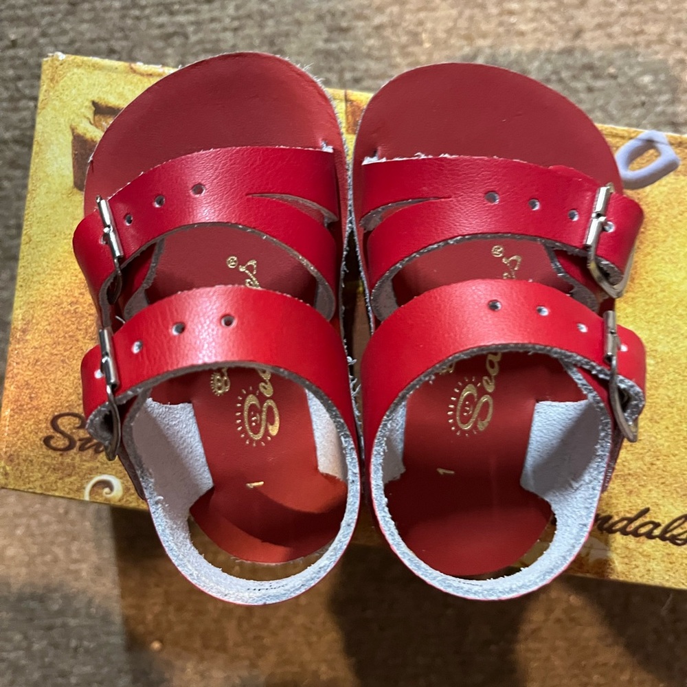 Sun-San Saltwater Sandals